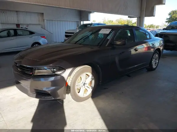 2C3CDXBG8KH711338 2019 DODGE CHARGER - Image 2