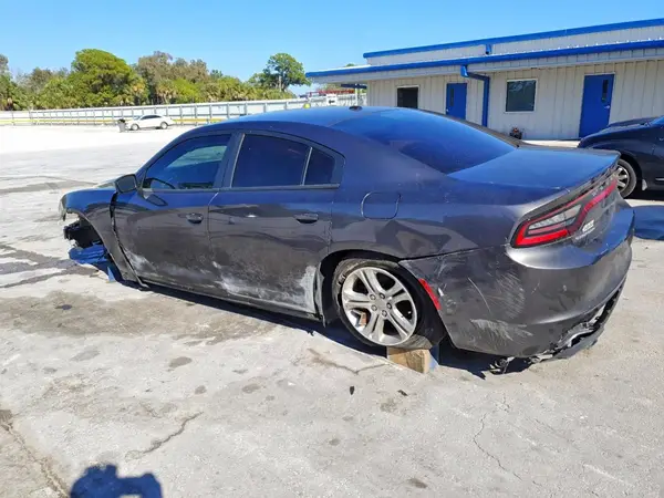 2C3CDXBG8KH711730 2019 DODGE CHARGER - Image 2