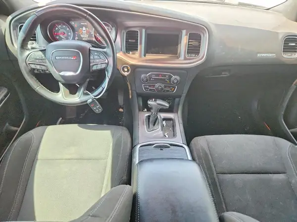2C3CDXBG8KH713574 2019 DODGE CHARGER - Image 8