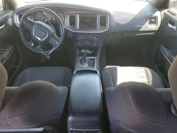 2C3CDXBG8KH714272 2019 DODGE CHARGER - Image 8