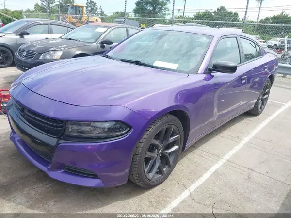 2C3CDXBG8KH715437 2019 DODGE CHARGER - Image 2