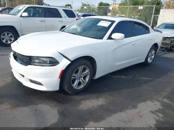 2C3CDXBG8KH720136 2019 DODGE CHARGER - Image 2