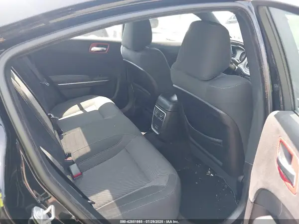 2C3CDXBG8KH720881 2019 DODGE CHARGER - Image 8