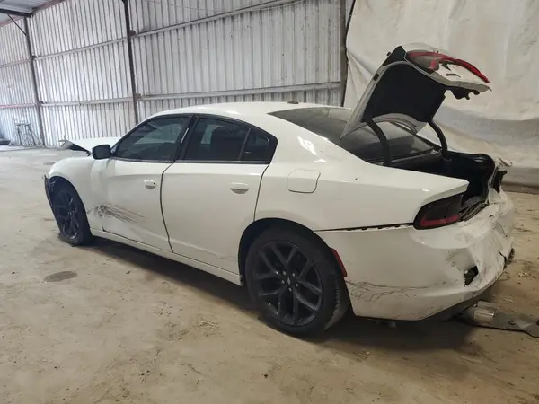 2C3CDXBG8KH732576 2019 DODGE CHARGER - Image 2