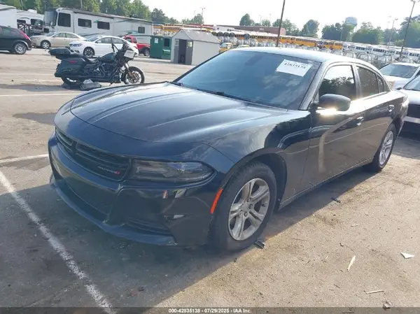 2C3CDXBG8KH754772 2019 DODGE CHARGER - Image 2