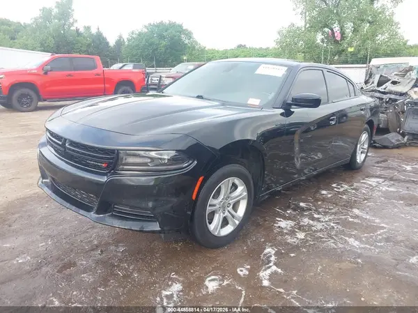 2C3CDXBG8KH758594 2019 DODGE CHARGER - Image 2