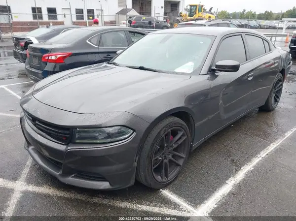 2C3CDXBG8LH111100 2020 DODGE CHARGER - Image 2