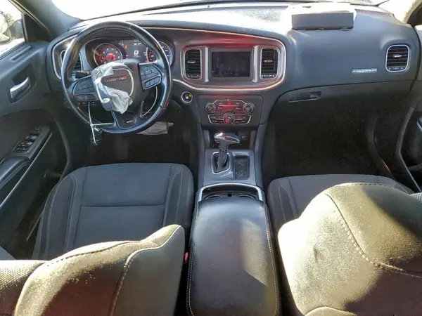 2C3CDXBG8LH117978 2020 DODGE CHARGER - Image 8