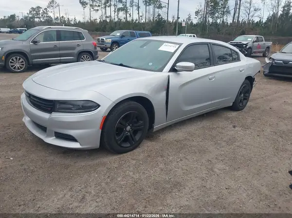2C3CDXBG8LH124154 2020 DODGE CHARGER - Image 2