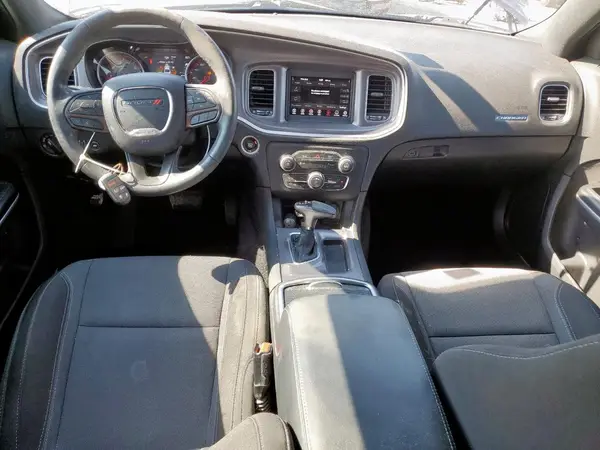 2C3CDXBG8LH150365 2020 DODGE CHARGER - Image 8