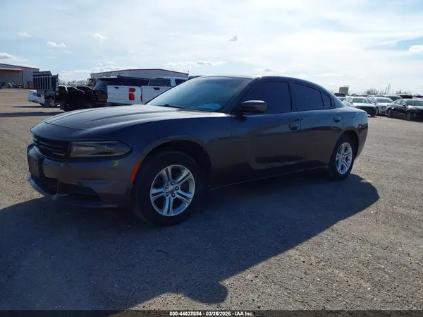 2C3CDXBG8LH190171 2020 DODGE CHARGER - Image 2