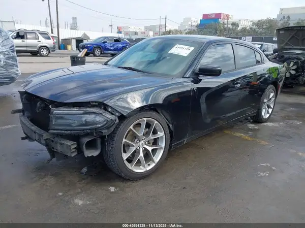2C3CDXBG8MH519887 2021 DODGE CHARGER - Image 2