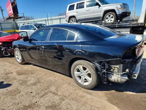 2C3CDXBG8MH628382 2021 DODGE CHARGER - Image 2
