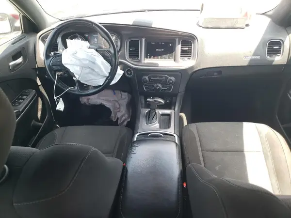 2C3CDXBG8NH143032 2022 DODGE CHARGER - Image 8
