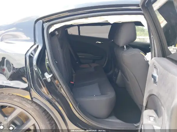 2C3CDXBG8NH158050 2022 DODGE CHARGER - Image 8