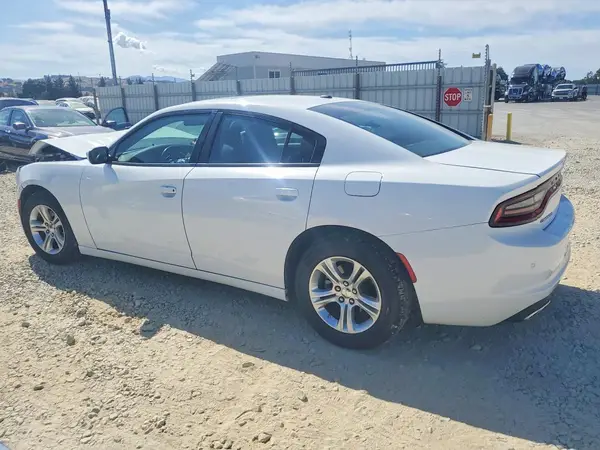 2C3CDXBG8NH220322 2022 DODGE CHARGER - Image 2
