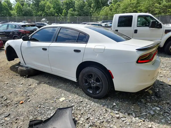 2C3CDXBG8NH261422 2022 DODGE CHARGER - Image 2