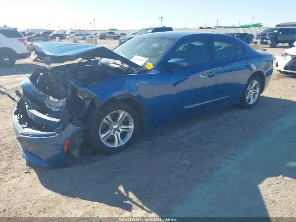 2C3CDXBG8NH261565 2022 DODGE CHARGER - Image 2