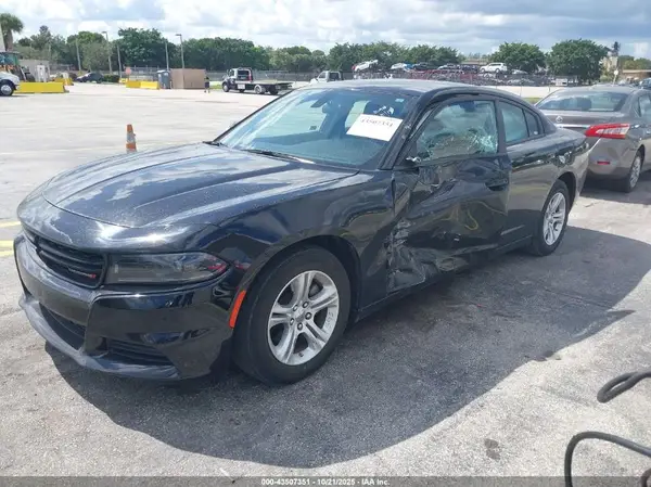 2C3CDXBG8PH551730 2023 DODGE CHARGER - Image 2