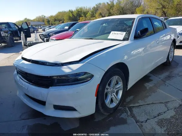 2C3CDXBG8PH584520 2023 DODGE CHARGER - Image 2