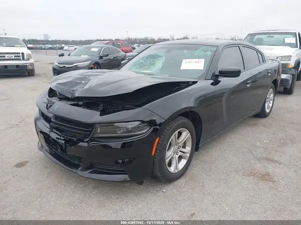 2C3CDXBG8PH674301 2023 DODGE CHARGER - Image 2