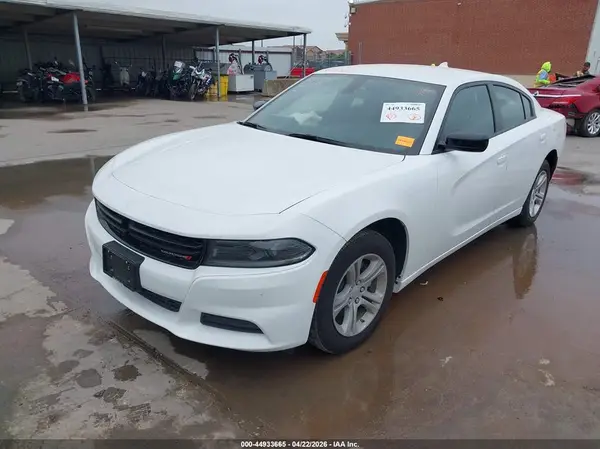 2C3CDXBG8PH687825 2023 DODGE CHARGER - Image 2