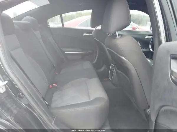 2C3CDXBG9GH109801 2016 DODGE CHARGER - Image 8