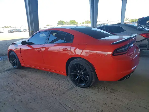 2C3CDXBG9GH319203 2016 DODGE CHARGER - Image 2