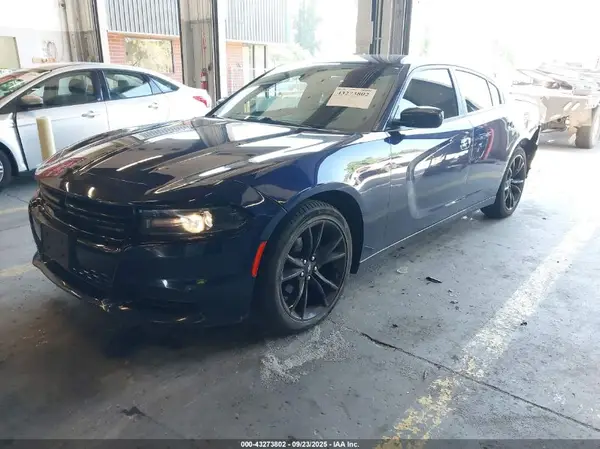 2C3CDXBG9HH537465 2017 DODGE CHARGER - Image 2