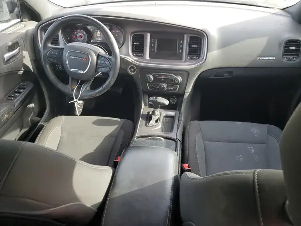 2C3CDXBG9HH581417 2017 DODGE CHARGER - Image 8