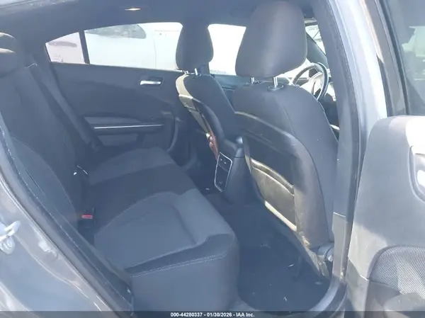 2C3CDXBG9HH584009 2017 DODGE CHARGER - Image 8