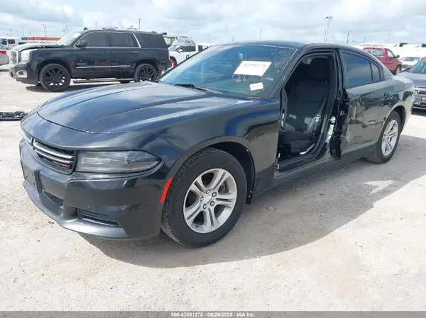 2C3CDXBG9HH589548 2017 DODGE CHARGER - Image 2