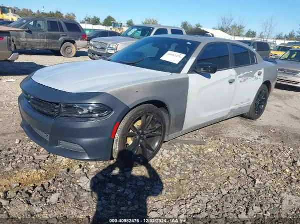 2C3CDXBG9HH644127 2017 DODGE CHARGER - Image 2