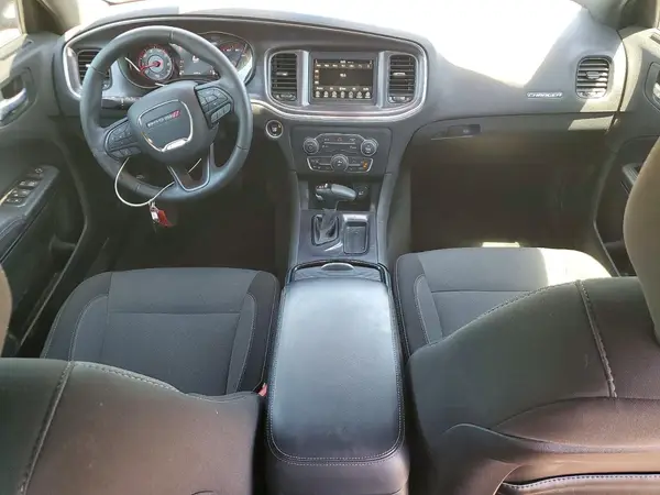 2C3CDXBG9JH126170 2018 DODGE CHARGER - Image 8