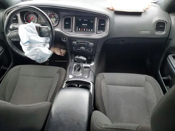 2C3CDXBG9JH139789 2018 DODGE CHARGER - Image 8