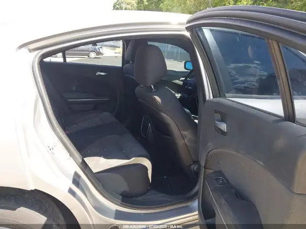 2C3CDXBG9JH170671 2018 DODGE CHARGER - Image 8