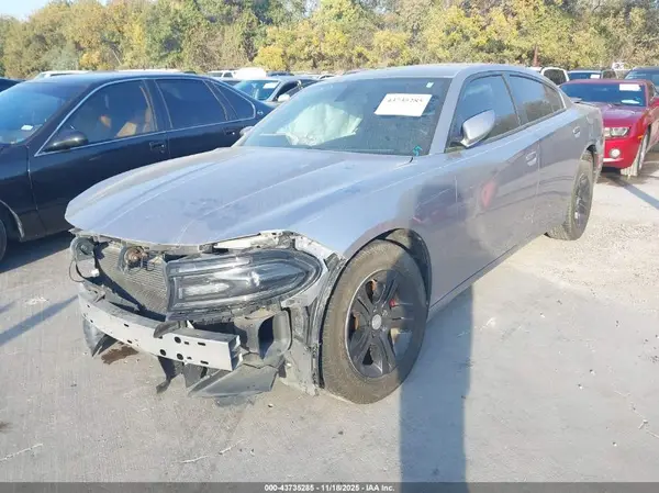 2C3CDXBG9JH173666 2018 DODGE CHARGER - Image 2