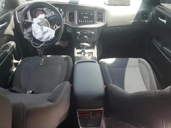 2C3CDXBG9JH173716 2018 DODGE CHARGER - Image 8