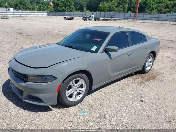 2C3CDXBG9JH173943 2018 DODGE CHARGER - Image 2