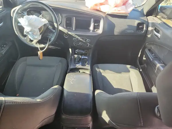 2C3CDXBG9JH174199 2018 DODGE CHARGER - Image 8