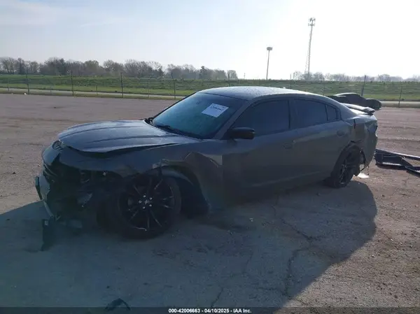 2C3CDXBG9JH187180 2018 DODGE CHARGER - Image 2