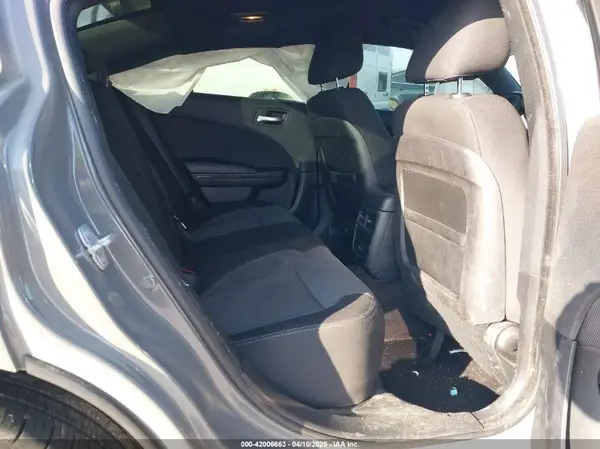 2C3CDXBG9JH187180 2018 DODGE CHARGER - Image 8
