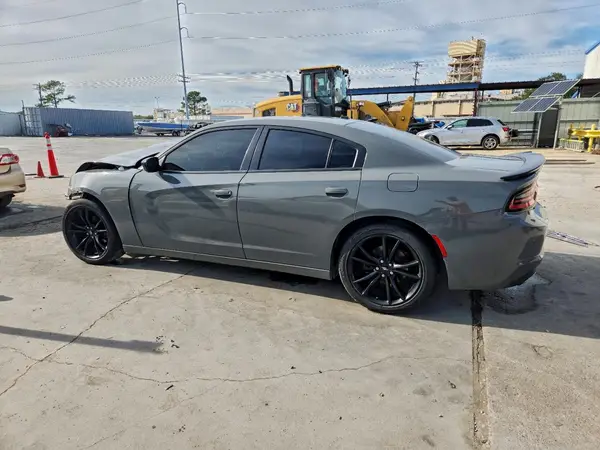 2C3CDXBG9JH196736 2018 DODGE CHARGER - Image 2