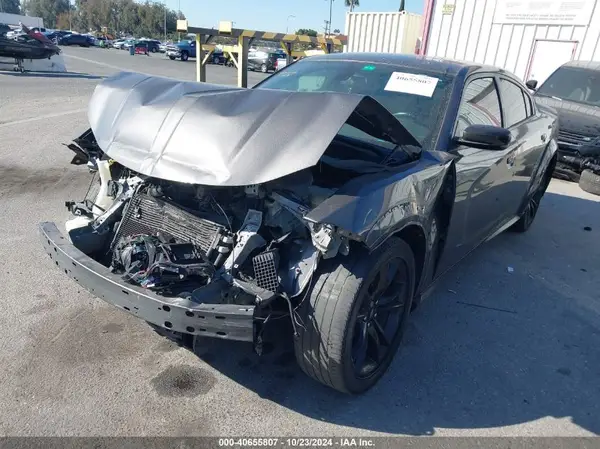 2C3CDXBG9JH207072 2018 DODGE CHARGER - Image 2