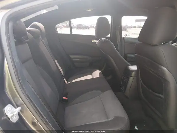 2C3CDXBG9JH227161 2018 DODGE CHARGER - Image 8