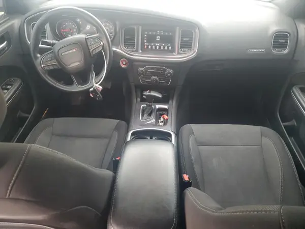 2C3CDXBG9JH236927 2018 DODGE CHARGER - Image 8