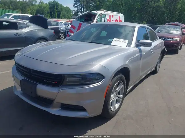 2C3CDXBG9JH247104 2018 DODGE CHARGER - Image 2