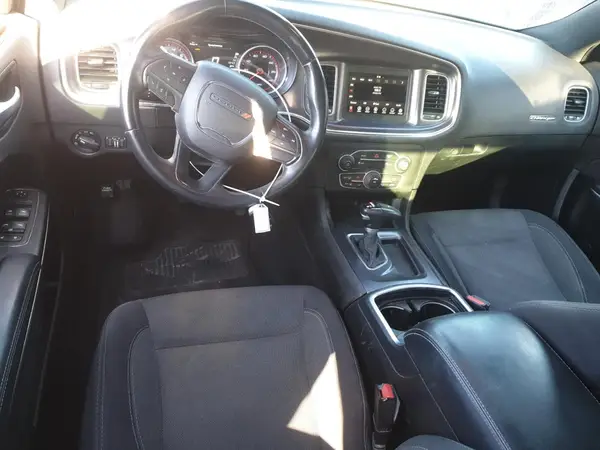 2C3CDXBG9JH248365 2018 DODGE CHARGER - Image 8