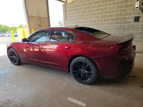 2C3CDXBG9JH253064 2018 DODGE CHARGER - Image 2
