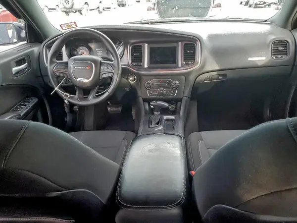 2C3CDXBG9JH272844 2018 DODGE CHARGER - Image 8